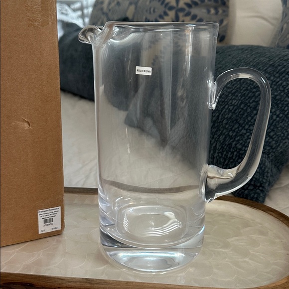 Williams Sonoma Tall Glass Pitcher - Picture 3 of 8